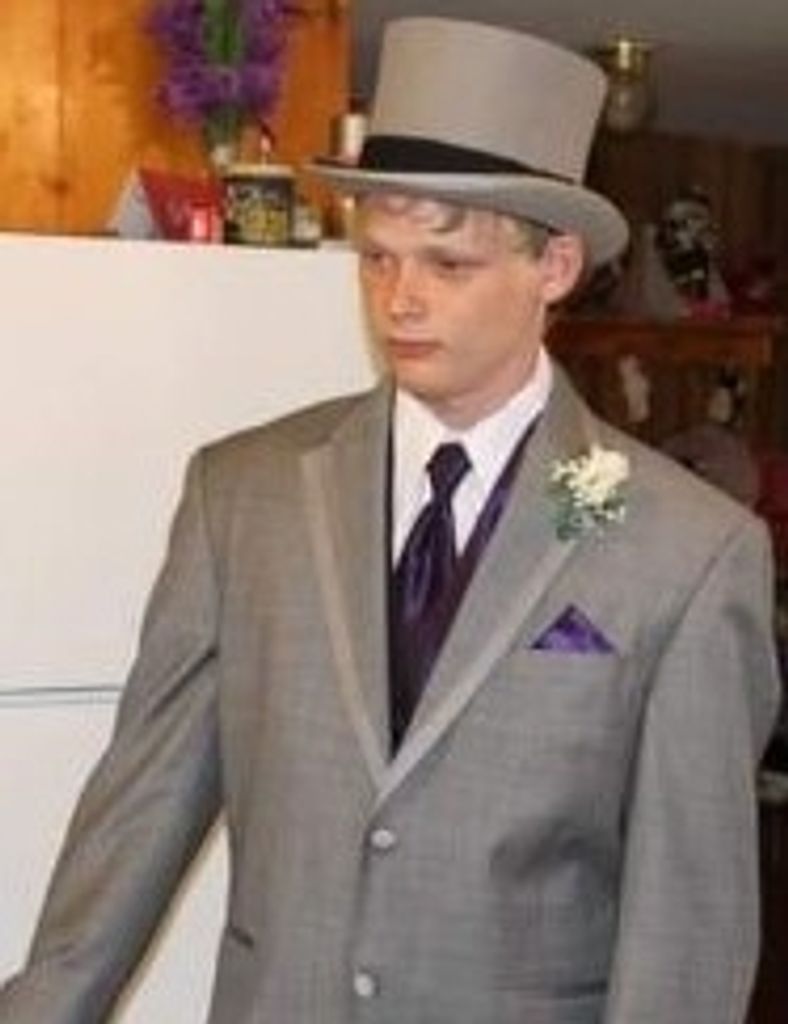 Dylan Brent Michael Kenneson Profile Photo