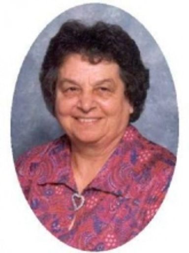 Luise Foster photo gallery thumbnail 1 of 1