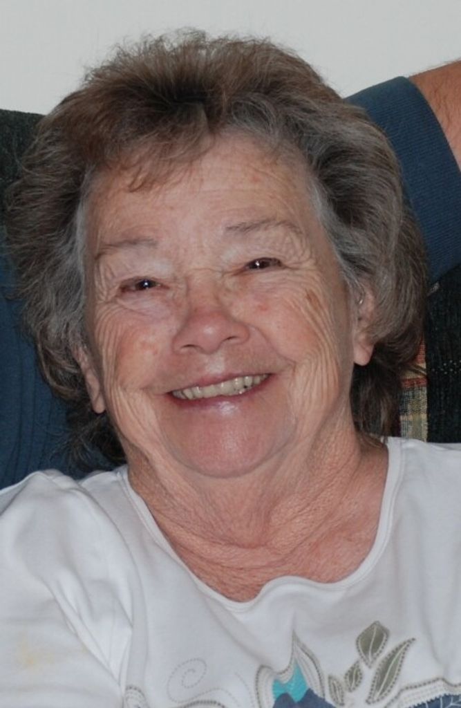 Lydia Maxine (Schumm)  Jones