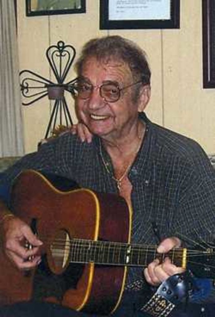 Winton Brookshire "The Guitar Man" Profile Photo