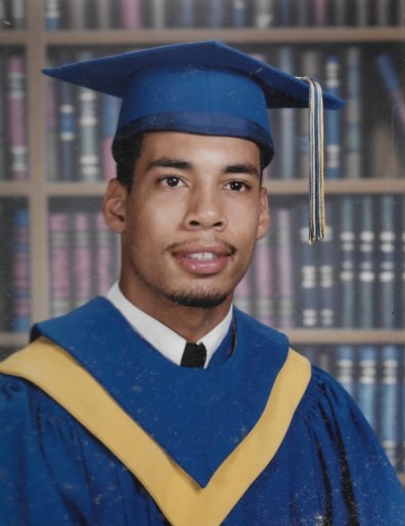 Carlos Gutierrez Meeks Profile Photo