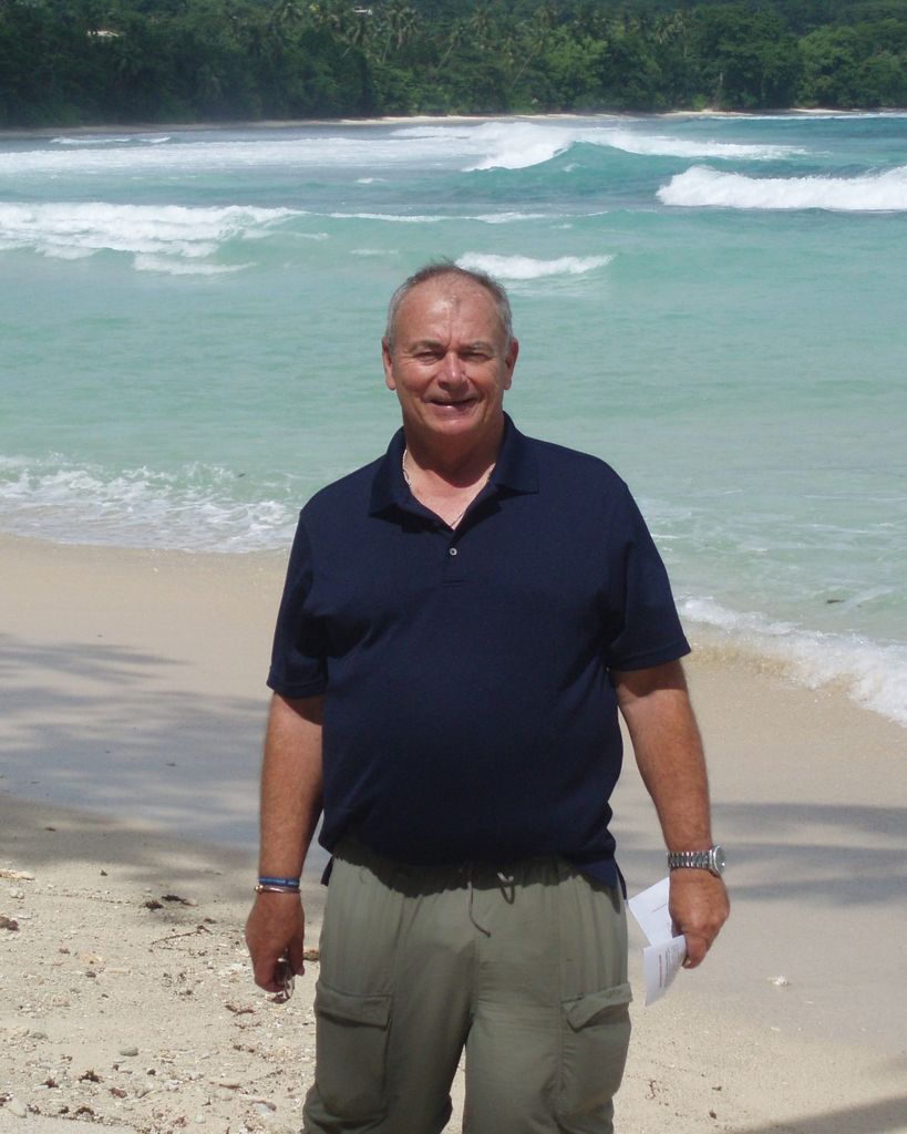 Robert Brodnax Matthews Jr. "Chip" Profile Photo