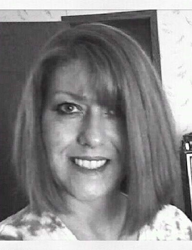 Rebecca E. (Saunders)  Fee