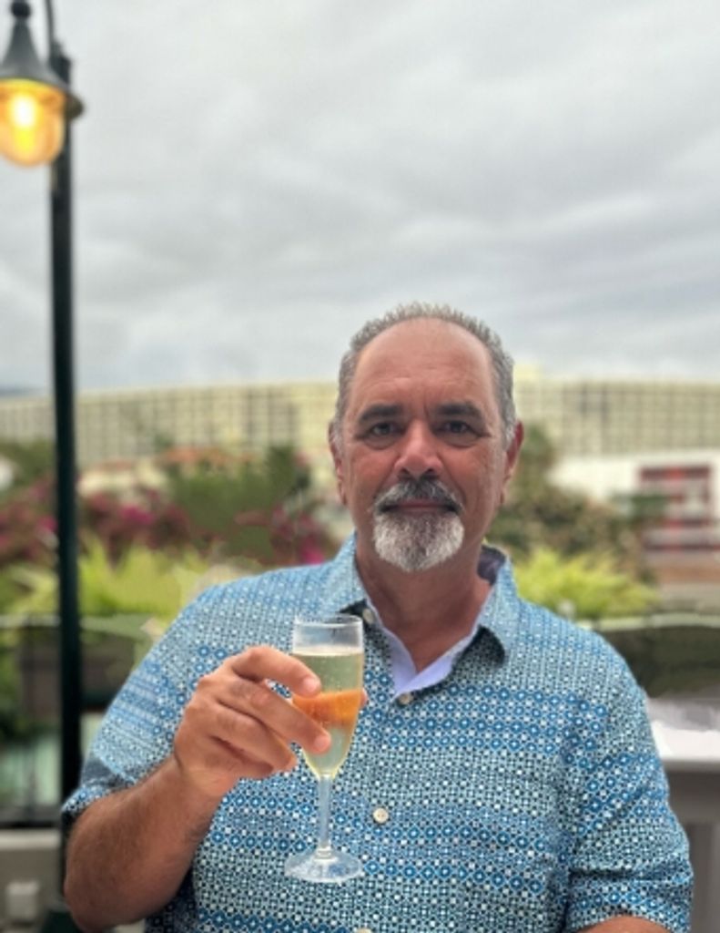 Joe Carvalho Profile Photo