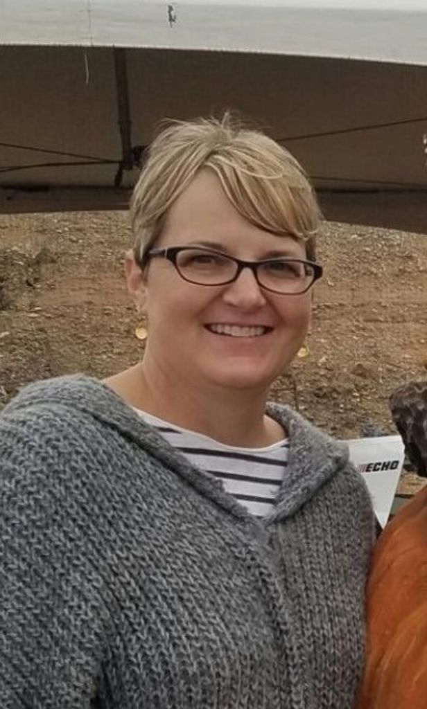 Lauri Ann Deering Profile Photo