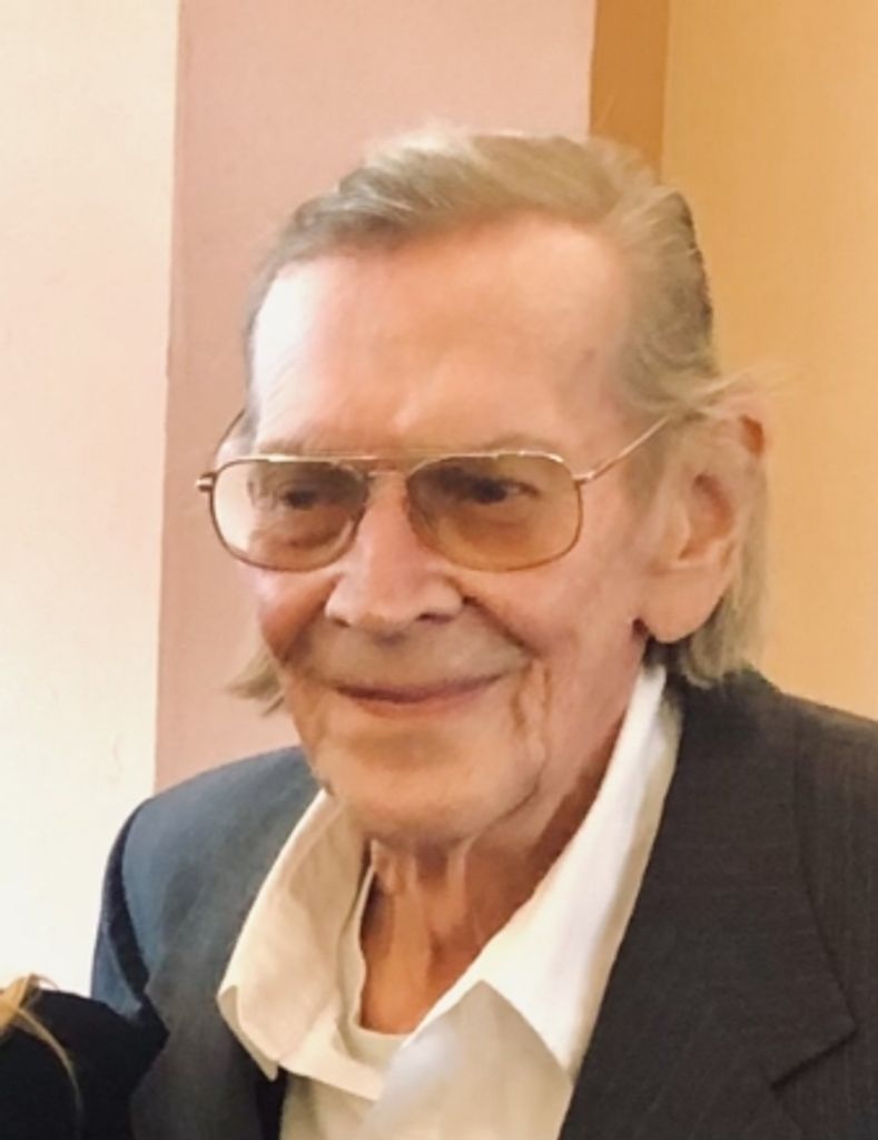 Robert  F. Dahl Profile Photo