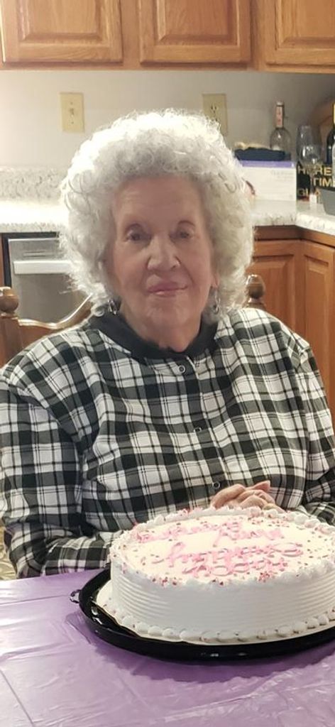 Evelyn Wandalee Zacharias Profile Photo