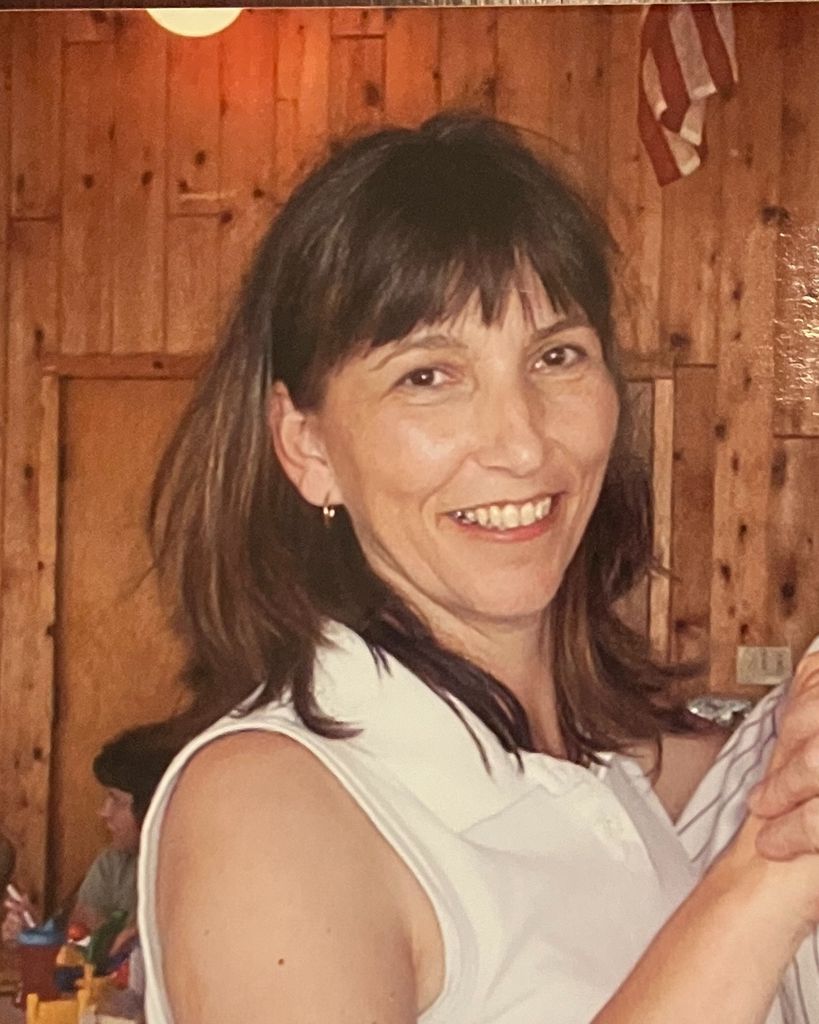 Ann Filush Profile Photo