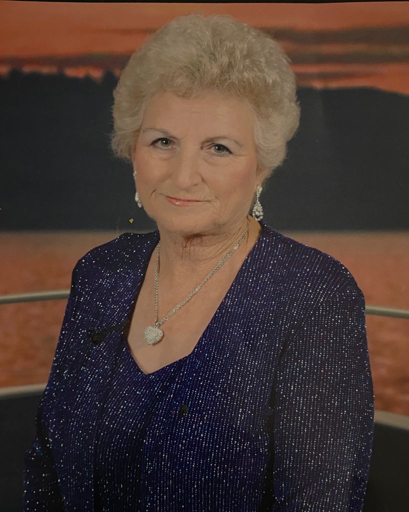 Donna Lou McKinney Profile Photo
