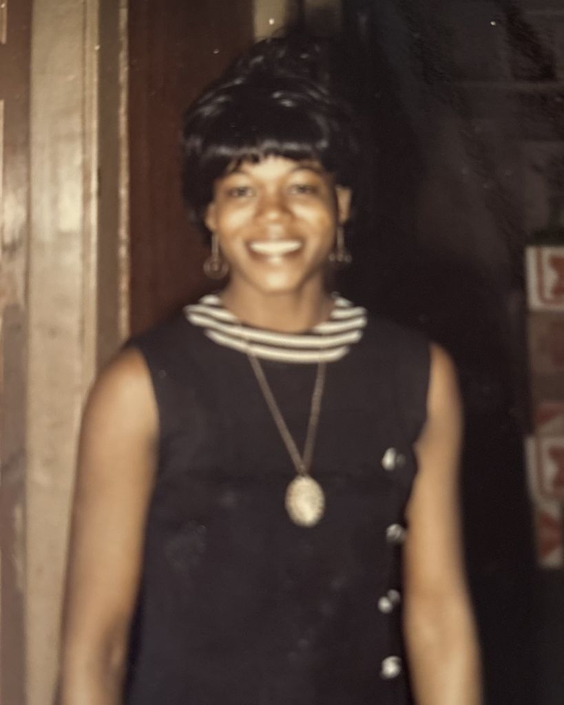 Mrs. Eva Mae Boyd-Robinson Profile Photo