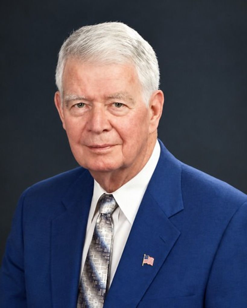 Kenneth Burton Gossage Profile Photo