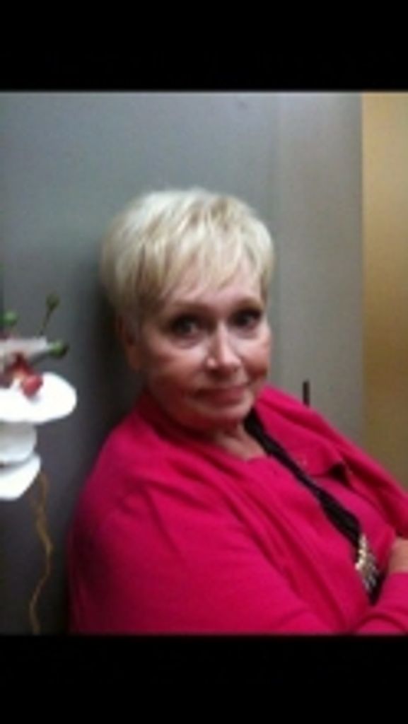 Rosilyn Ray Hine
