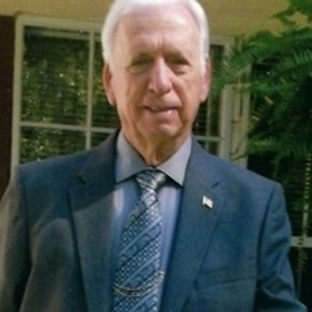 Guy Williamson Profile Photo