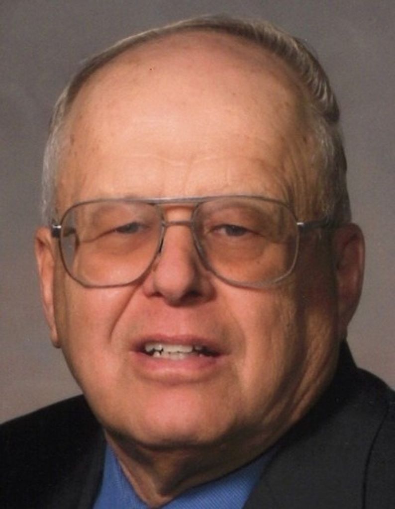 Floyd Bayer