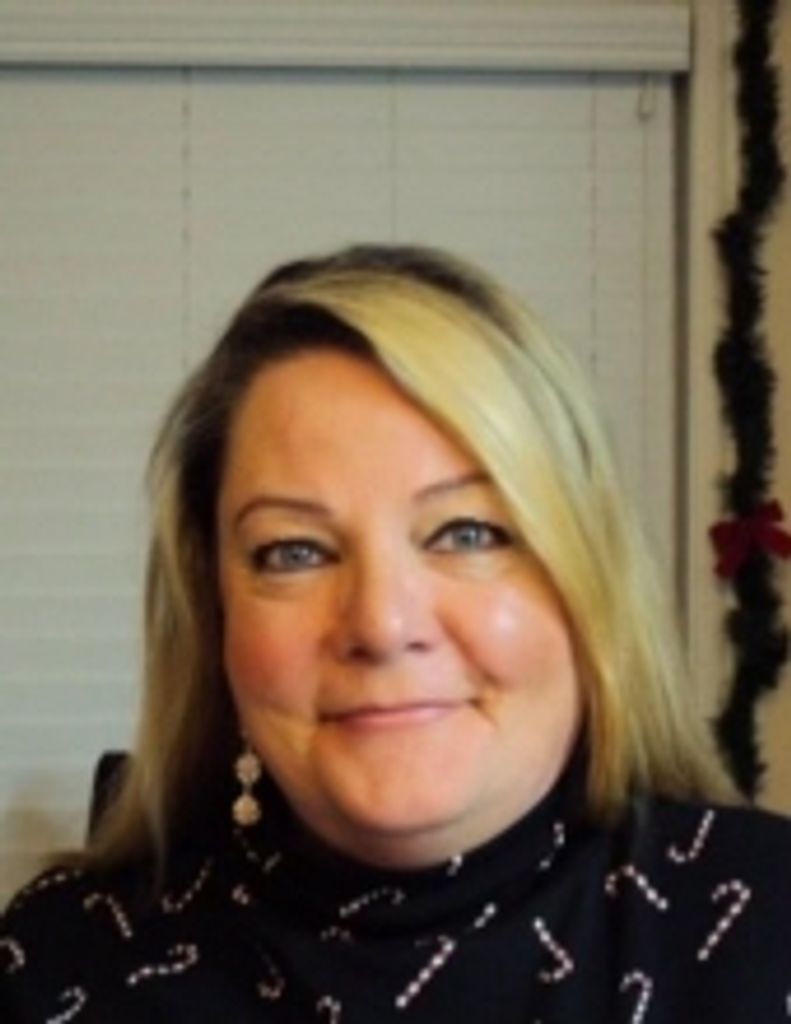 Emily Rebecca Lefevers Hoskins Profile Photo