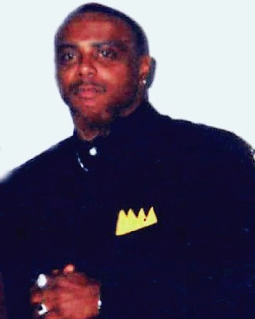 Christopher Nathan Hollis Profile Photo