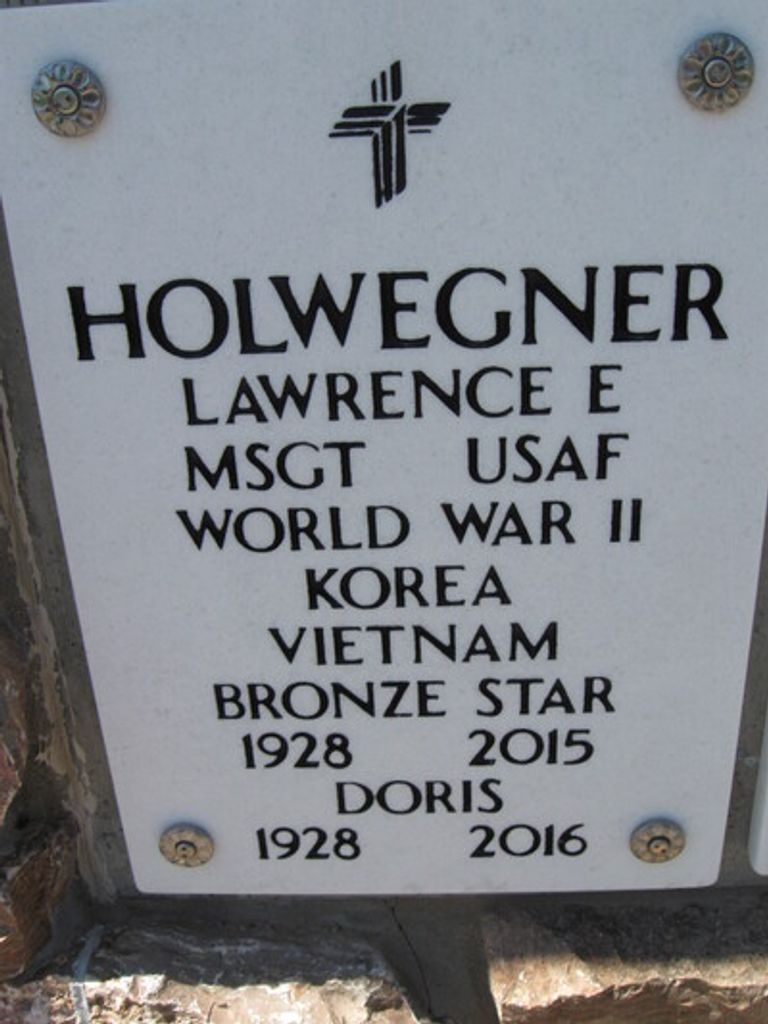 Lawrence Edgar Holwegner