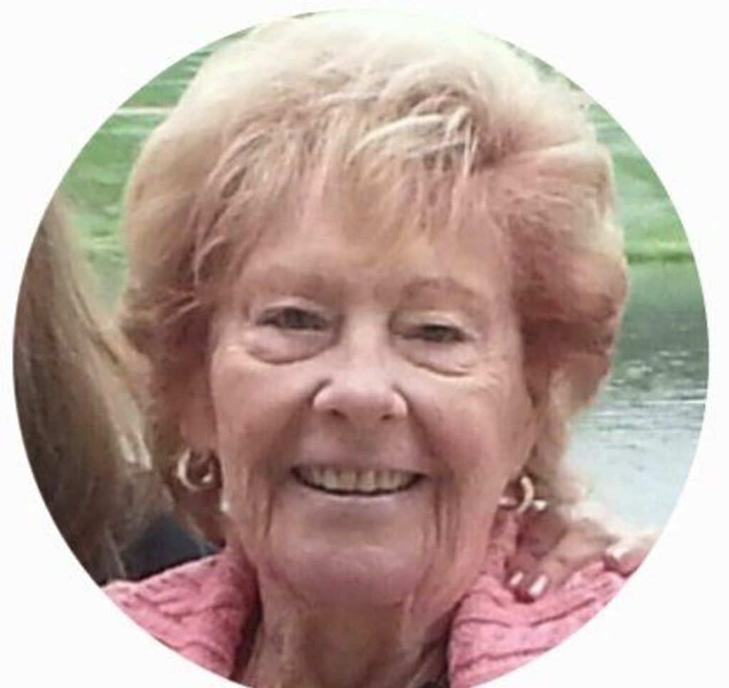 Joan Elliott Profile Photo