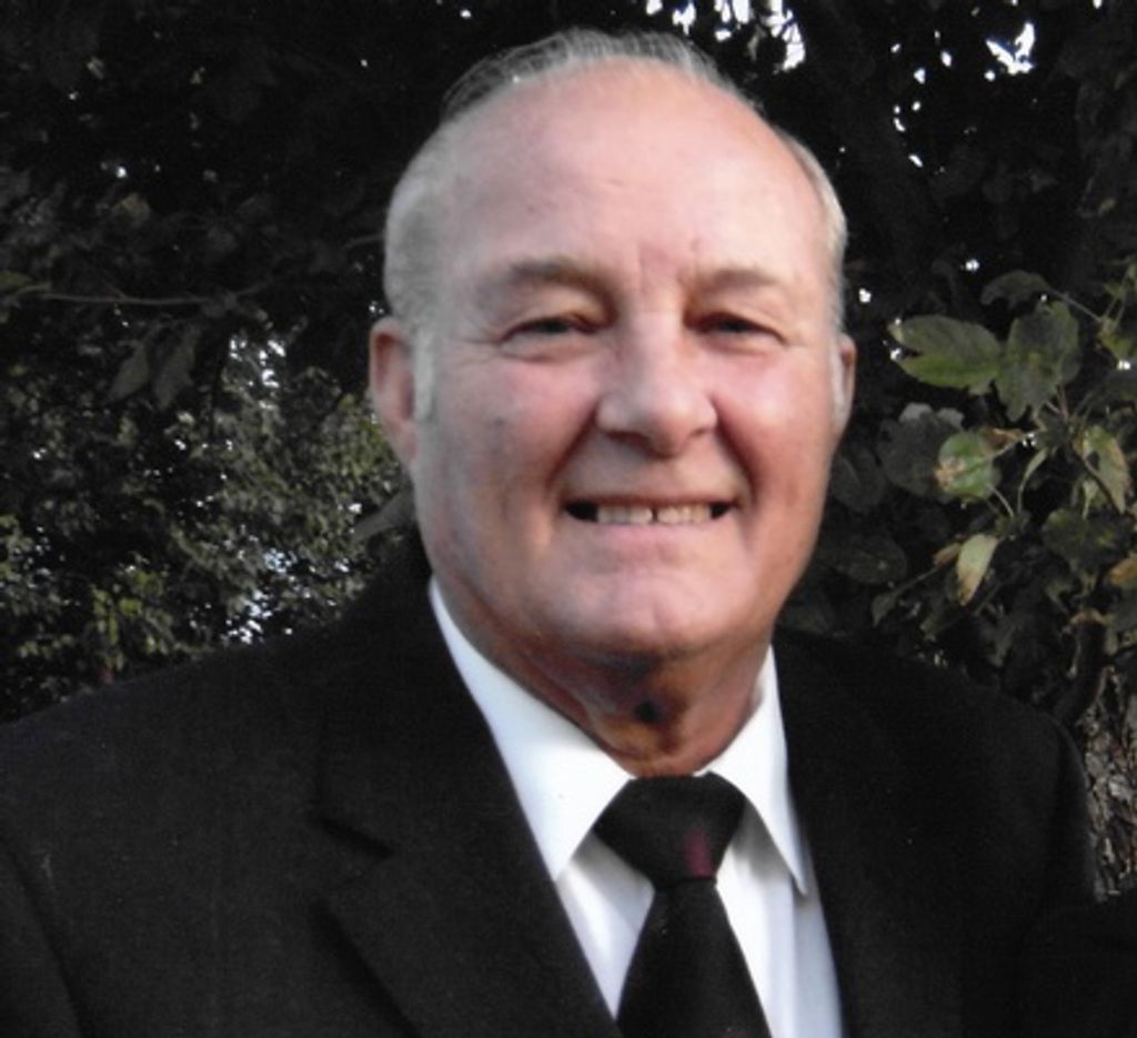 Elisha Robert Pope Profile Photo
