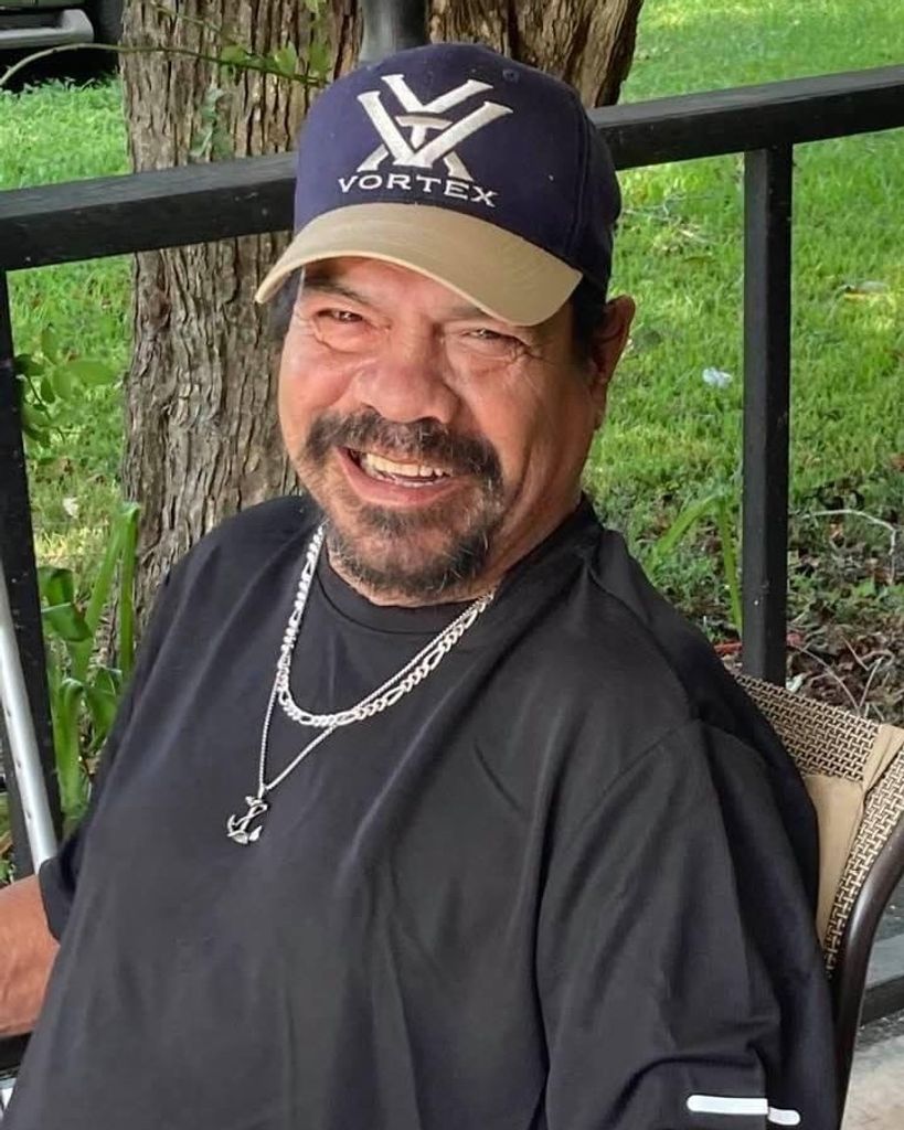 Ray "Lil Elvis" Rubio