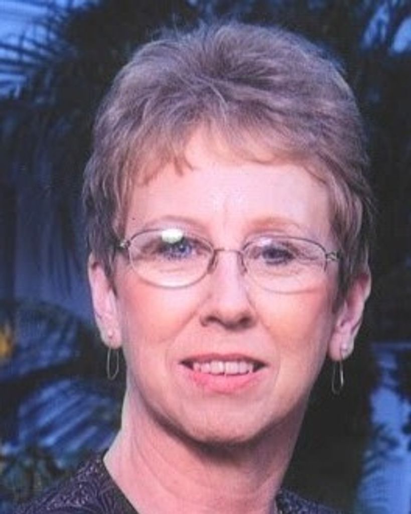 Christi Anne Eaton Profile Photo