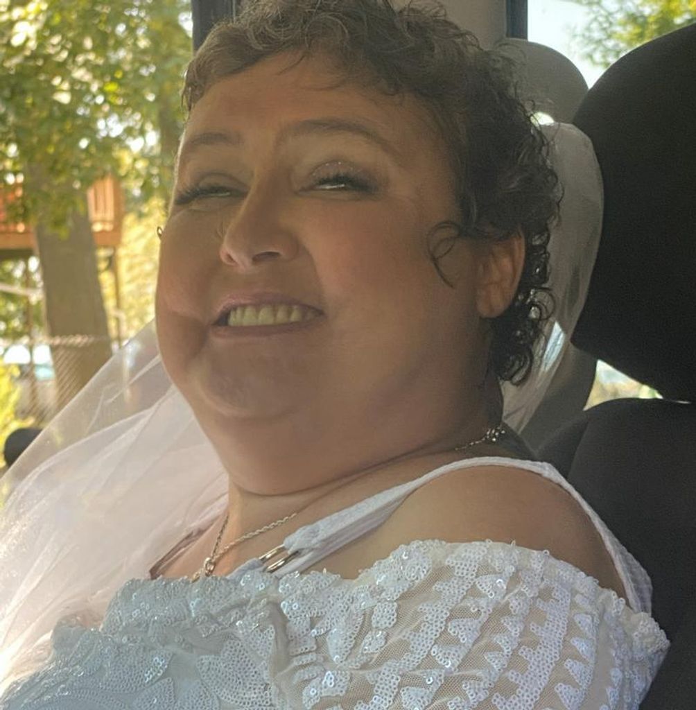 Chassidy L. Beshires Profile Photo