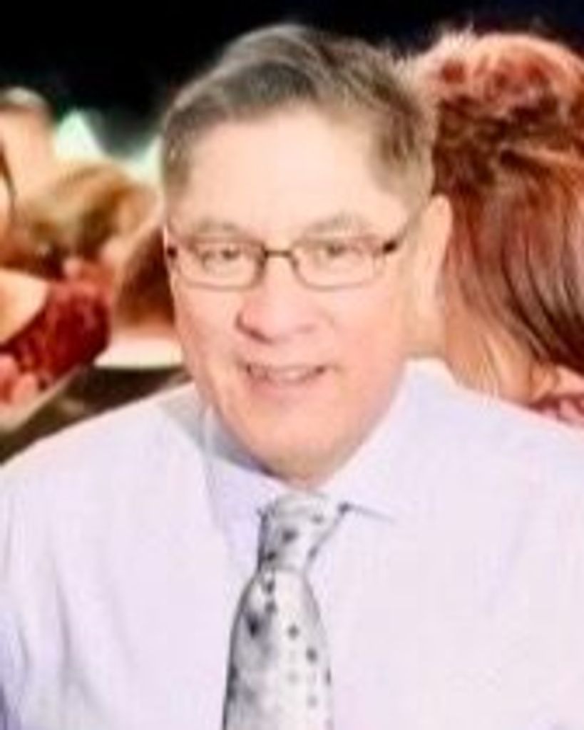 Arthur Pete Valladares Profile Photo