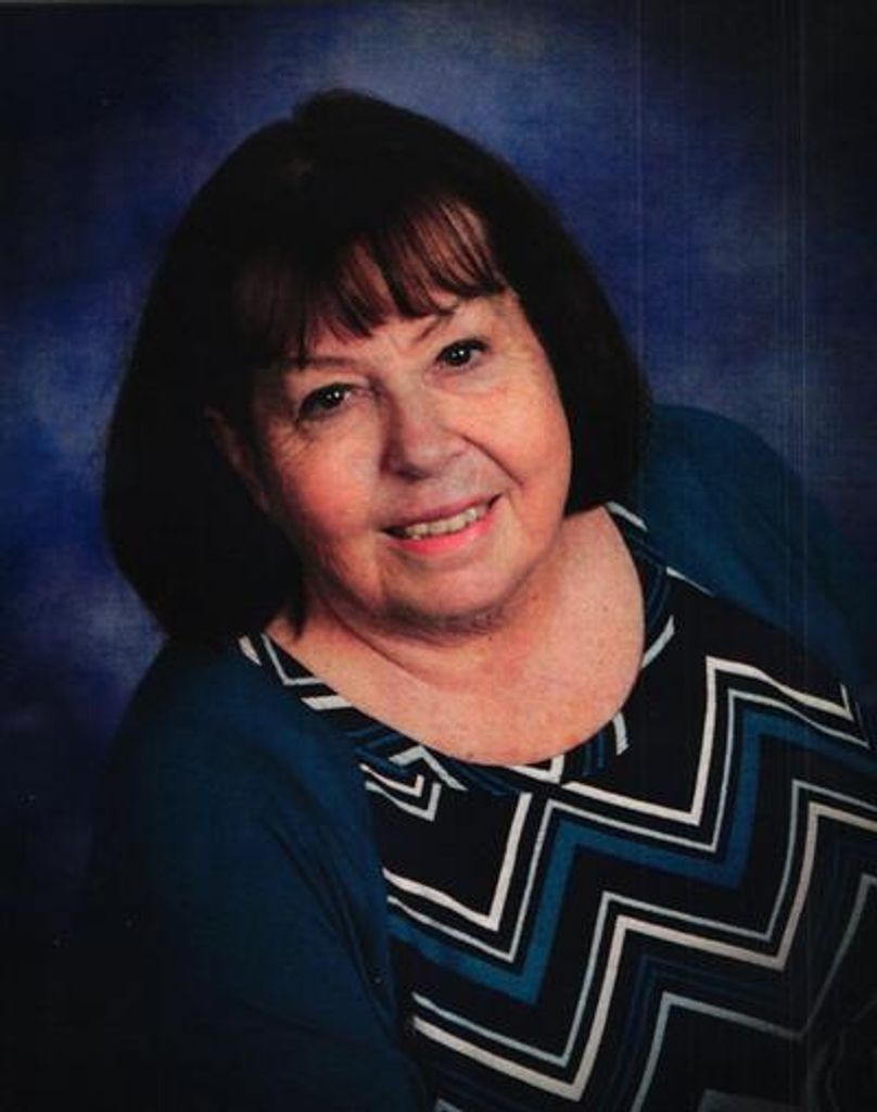 Phyllis Hilton Profile Photo