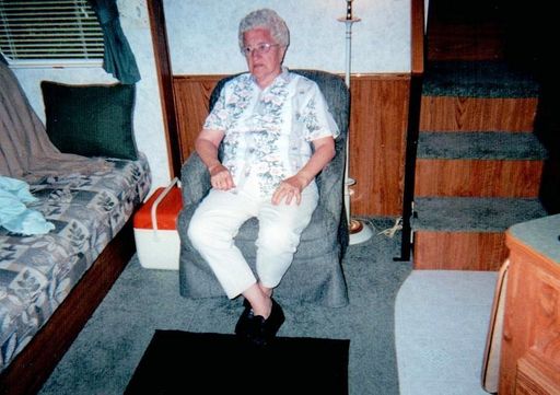 Virginia Gordon photo gallery thumbnail 5 of 33