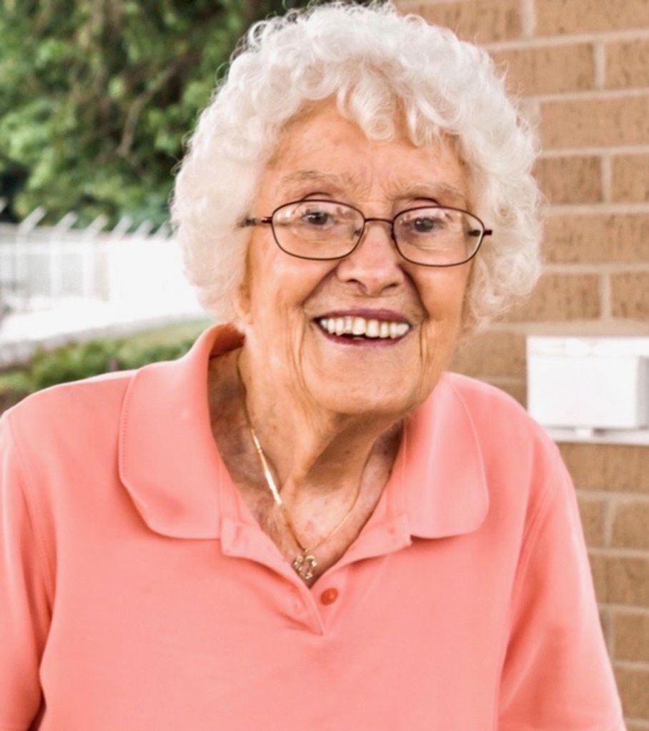 Janet L Musch