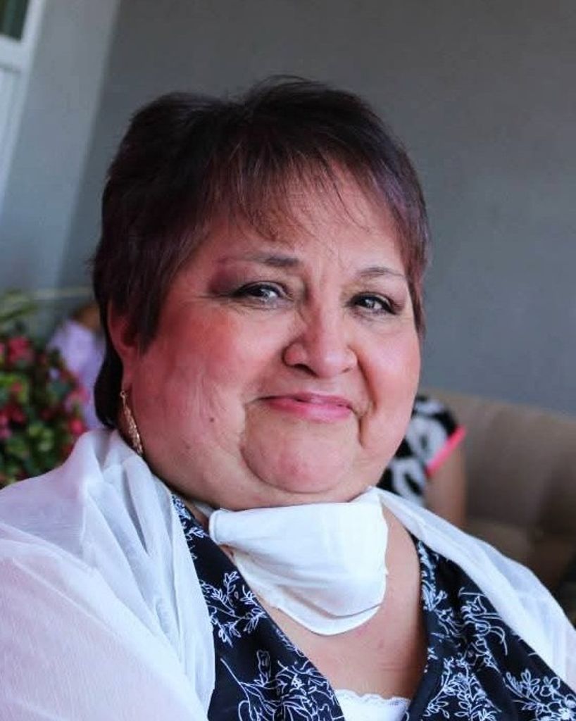 Julia Idalia Perez Profile Photo