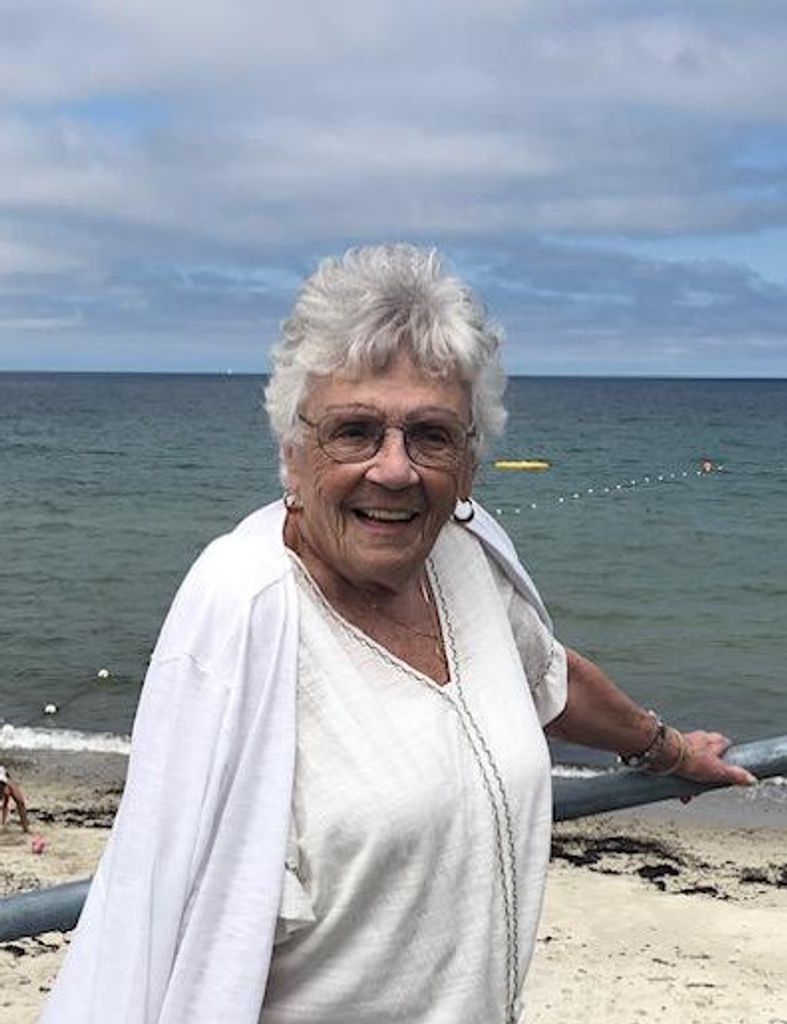 Jean Theresa (Helmholtz)  Kirby Profile Photo