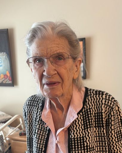 Helen Ross Burkholder's obituary image