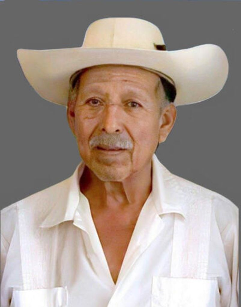 Crescenciano De Jesus Molina Profile Photo