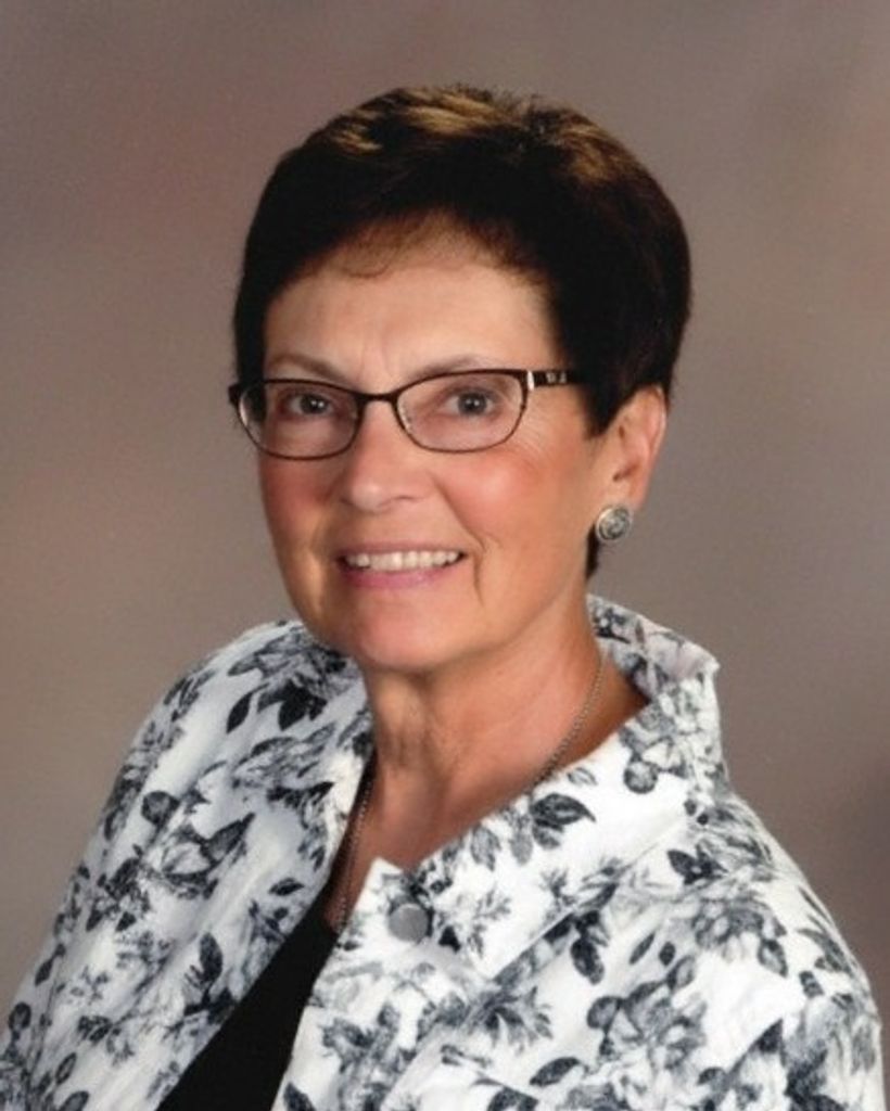 Deanna (Johnson) Bindenagel