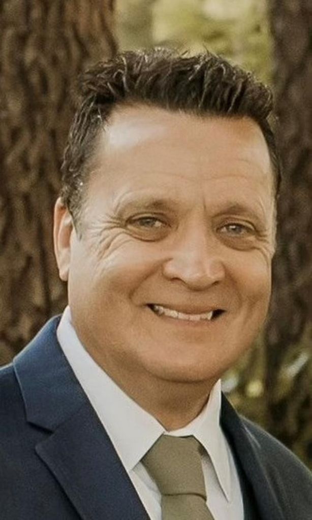 Michael Joseph Nesbitt Profile Photo
