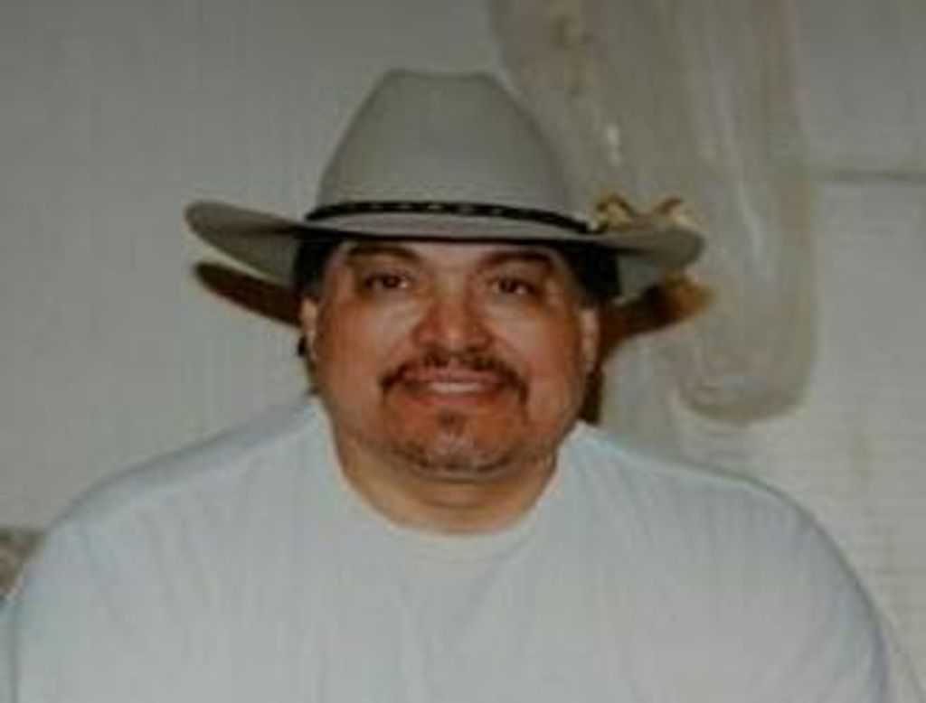 Ernesto Gonzalez Sr. Profile Photo