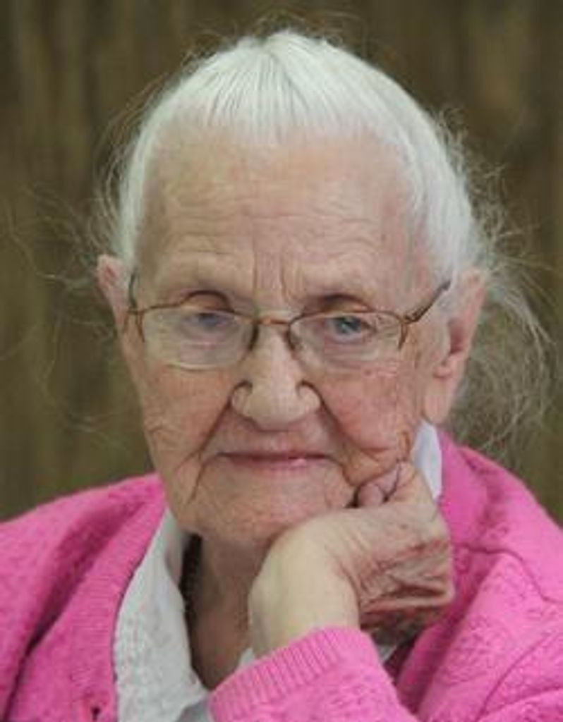Phyllis Eileen Squair Profile Photo