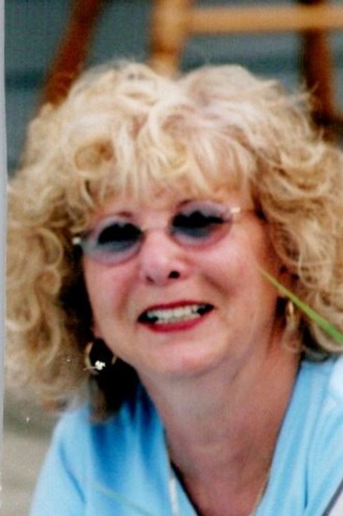 Dolores Schibell-Tomaine