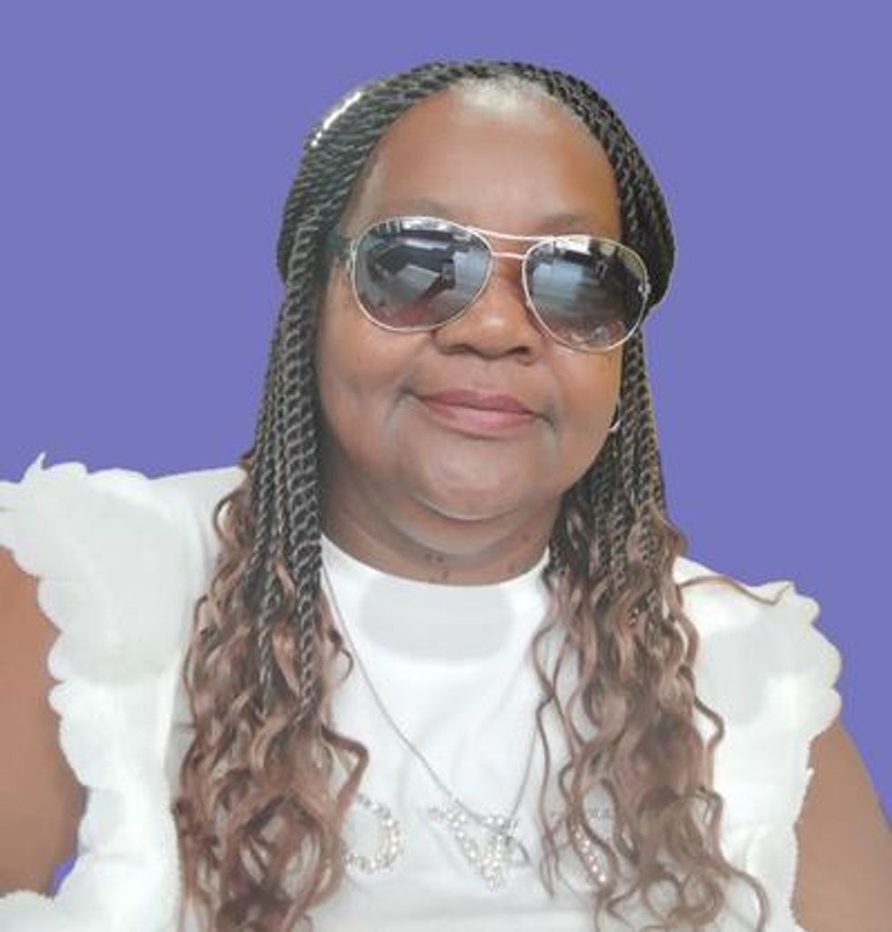 Veronica Ray Profile Photo