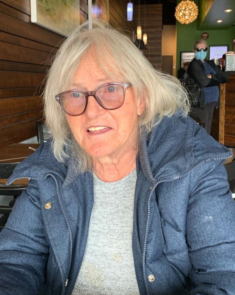 Gloria Whalen
