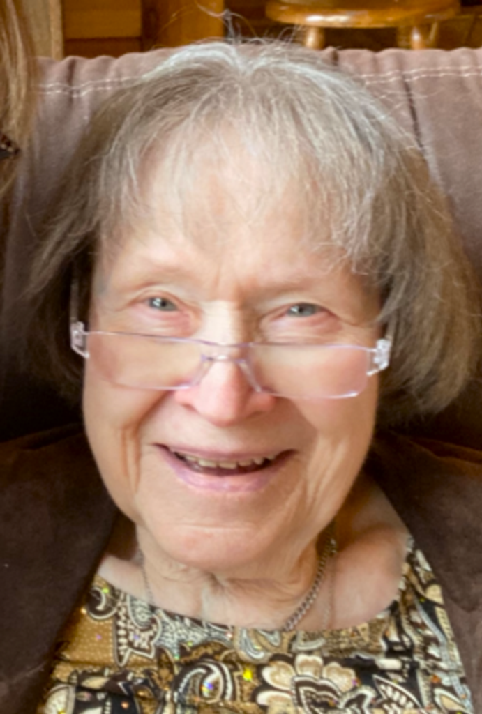 Marilyn (Mary) Marjory Wick (Pfau) Profile Photo