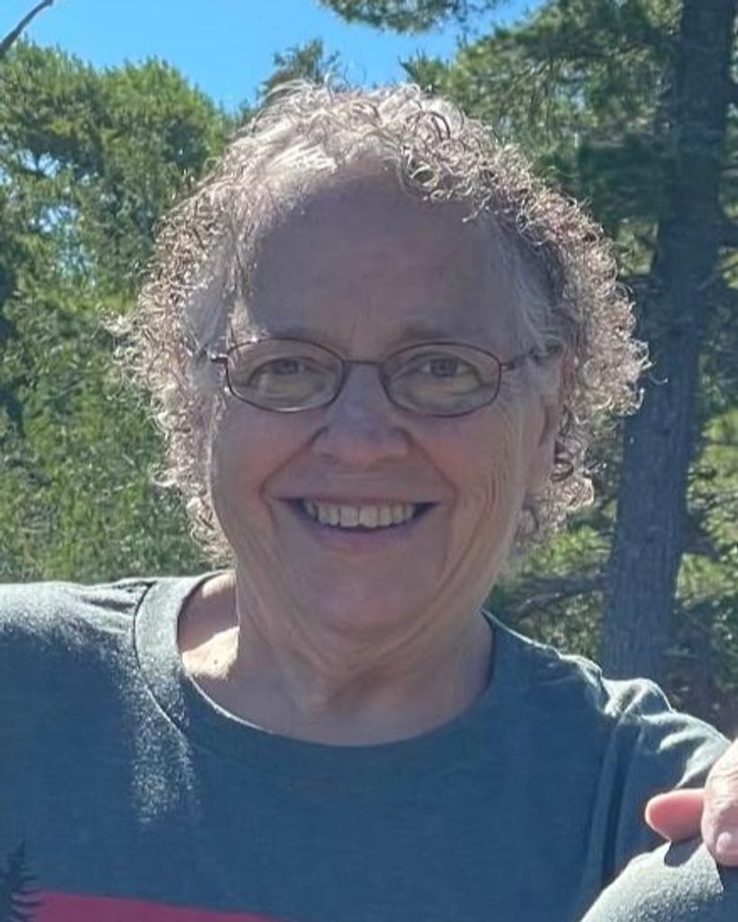Elizabeth Looker Profile Photo