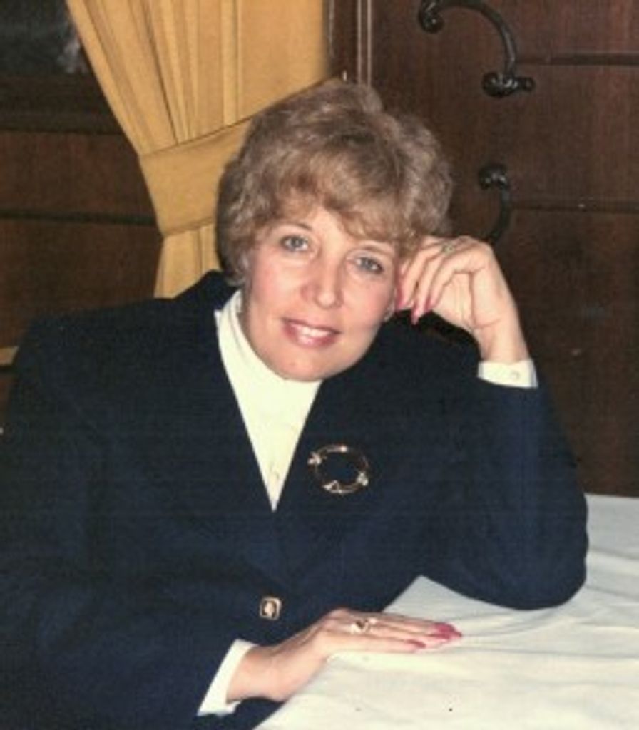 Connie Calderone Profile Photo