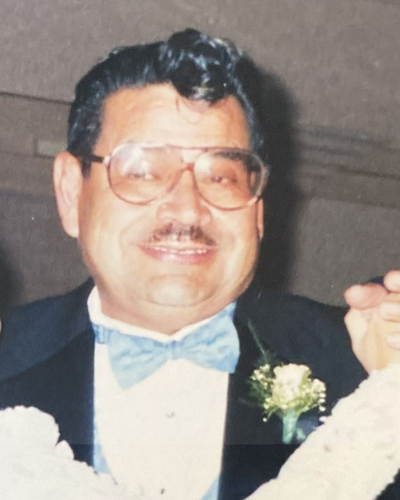 Carlos Marquez Profile Photo