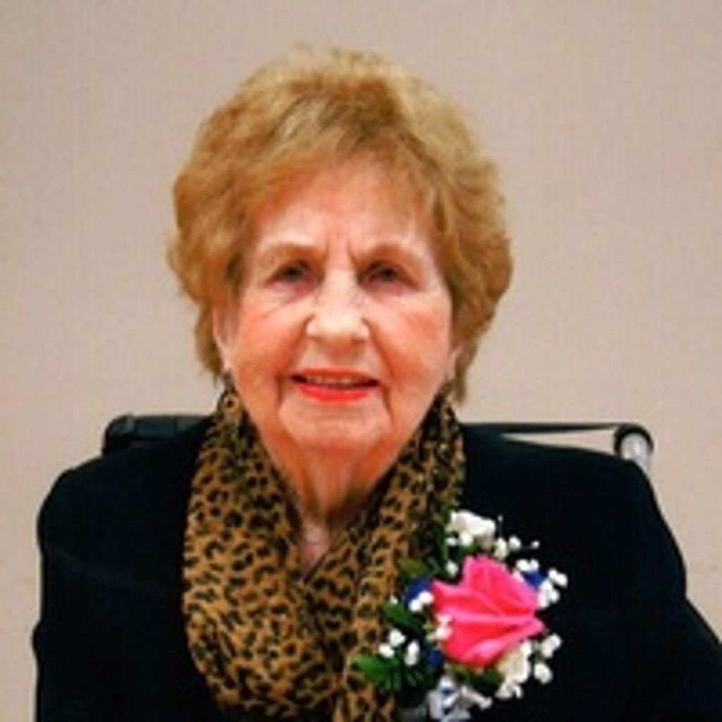 Violet Walsvik Profile Photo