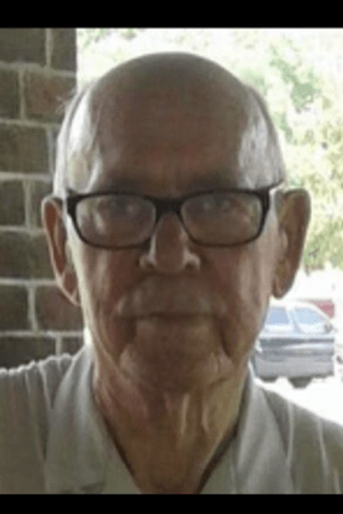 Kenneth E Reynolds