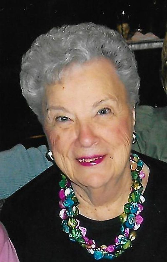 Elizabeth Mae Toye Profile Photo