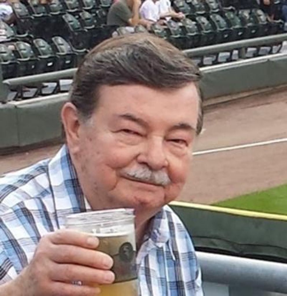 Bernard Hogancamp Profile Photo