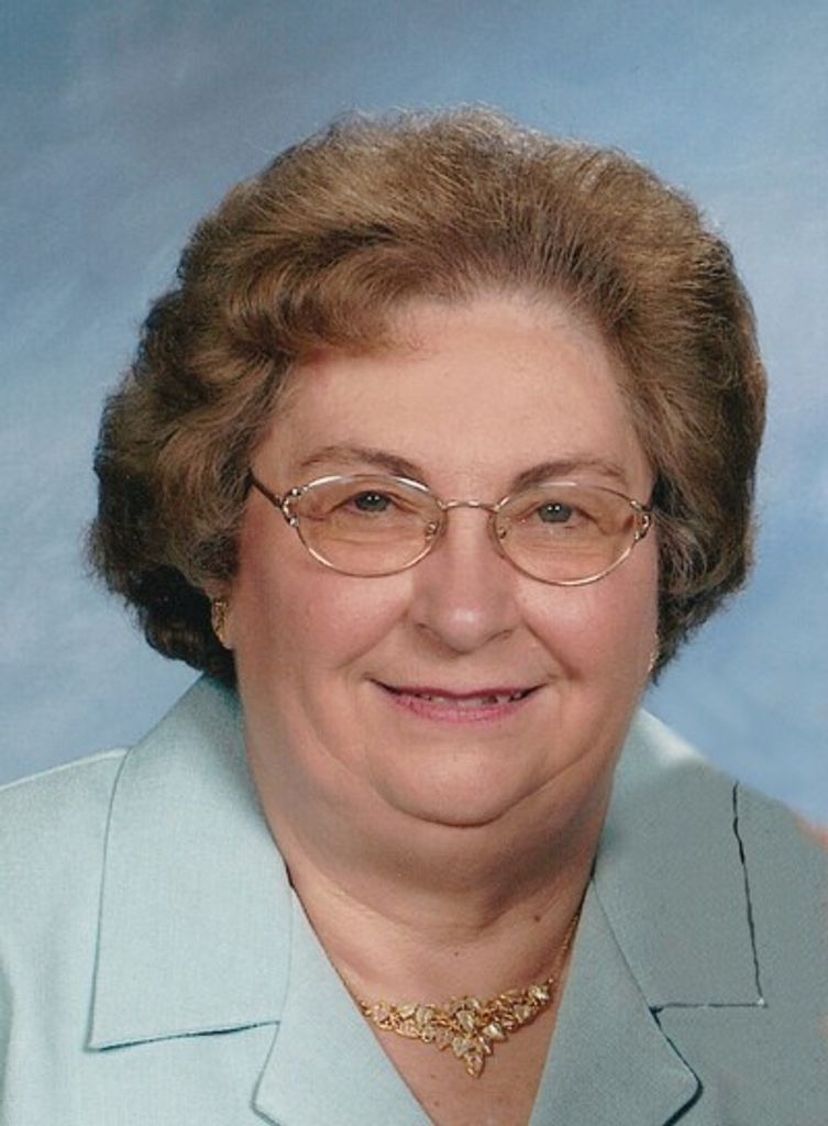 Hyla Olson Profile Photo